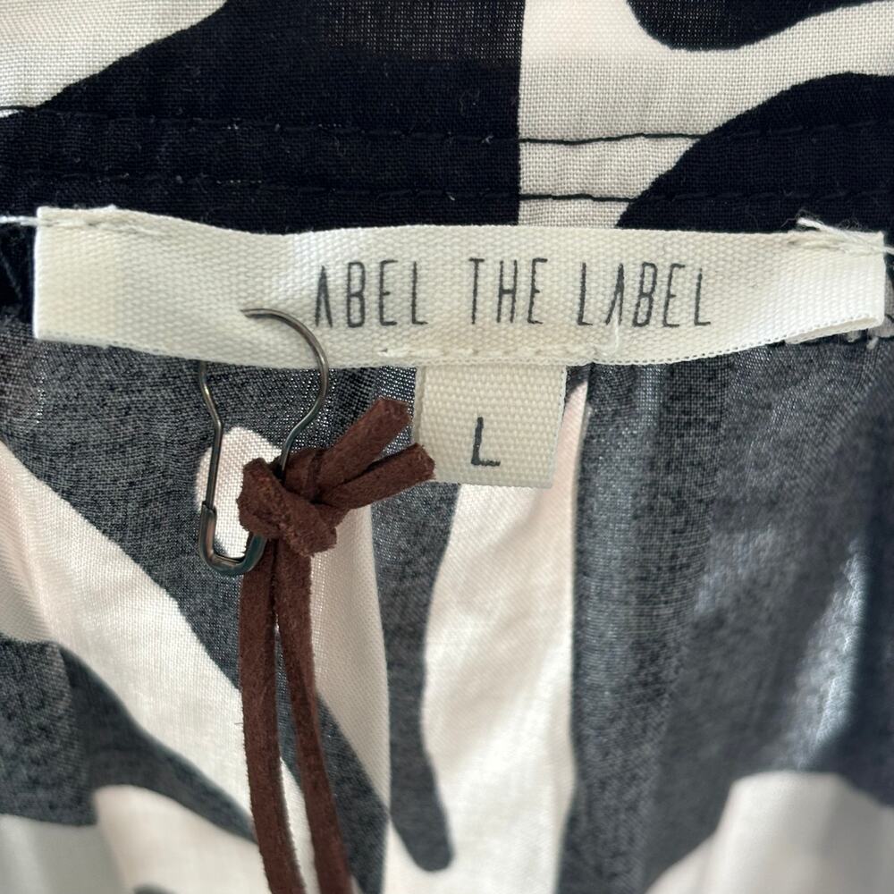 Abel the Label Black & White Midi Dress with Abstract Floral Print - Picture 4 of 5